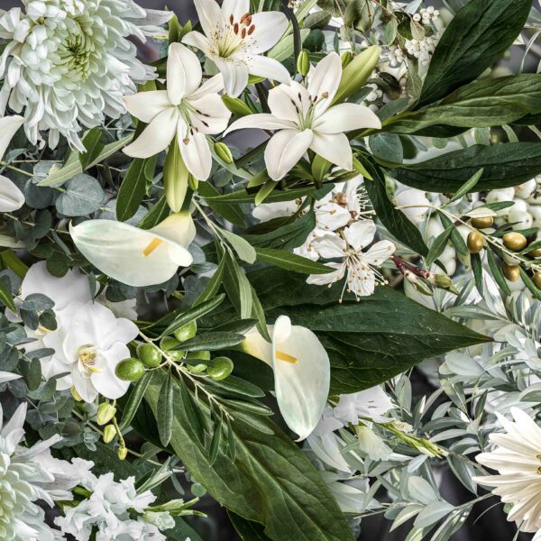 Tablecloth (Mock Linen) - Buds & Blooms