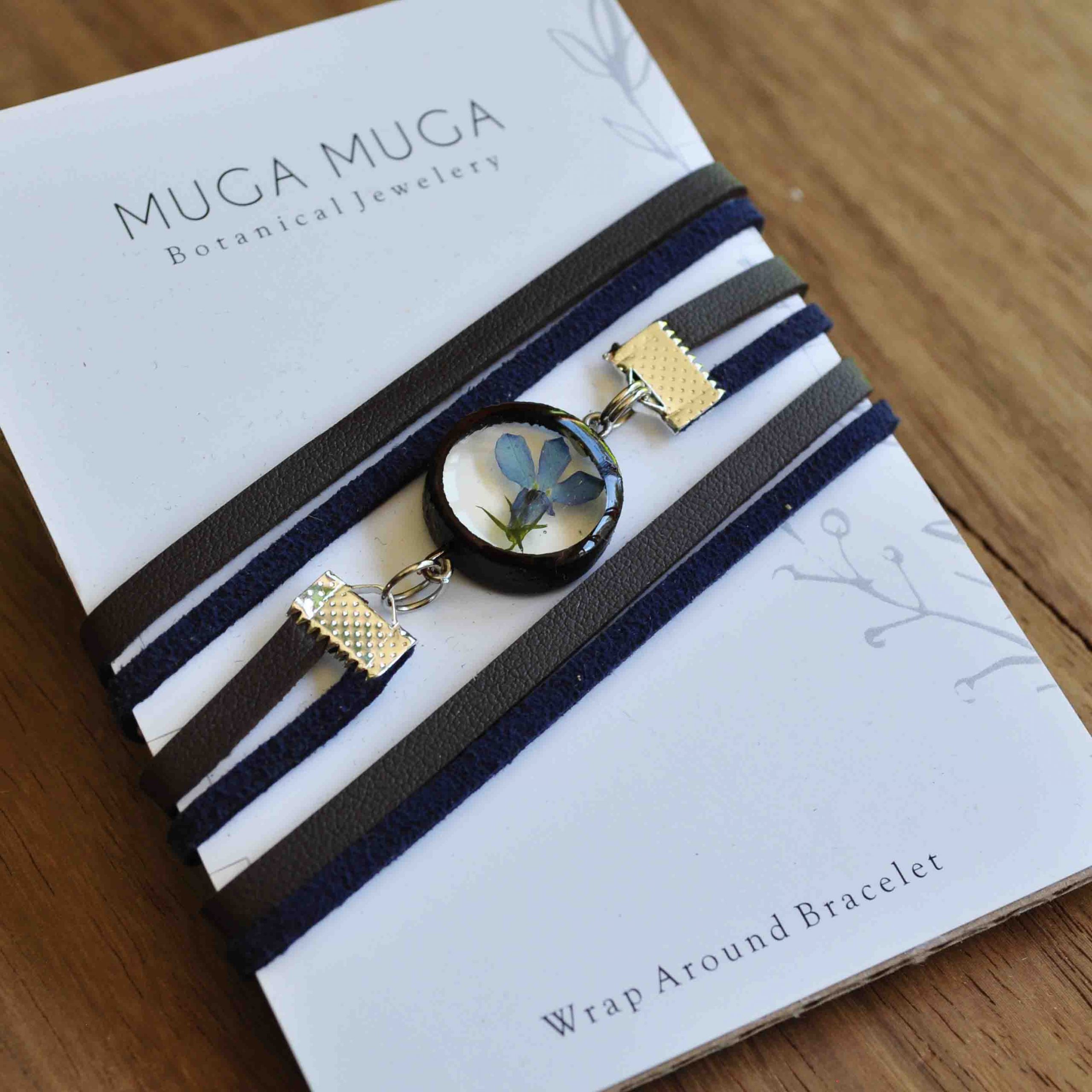 Muga Muga Bracelet / Wrap Around - Dark Brown & Navy