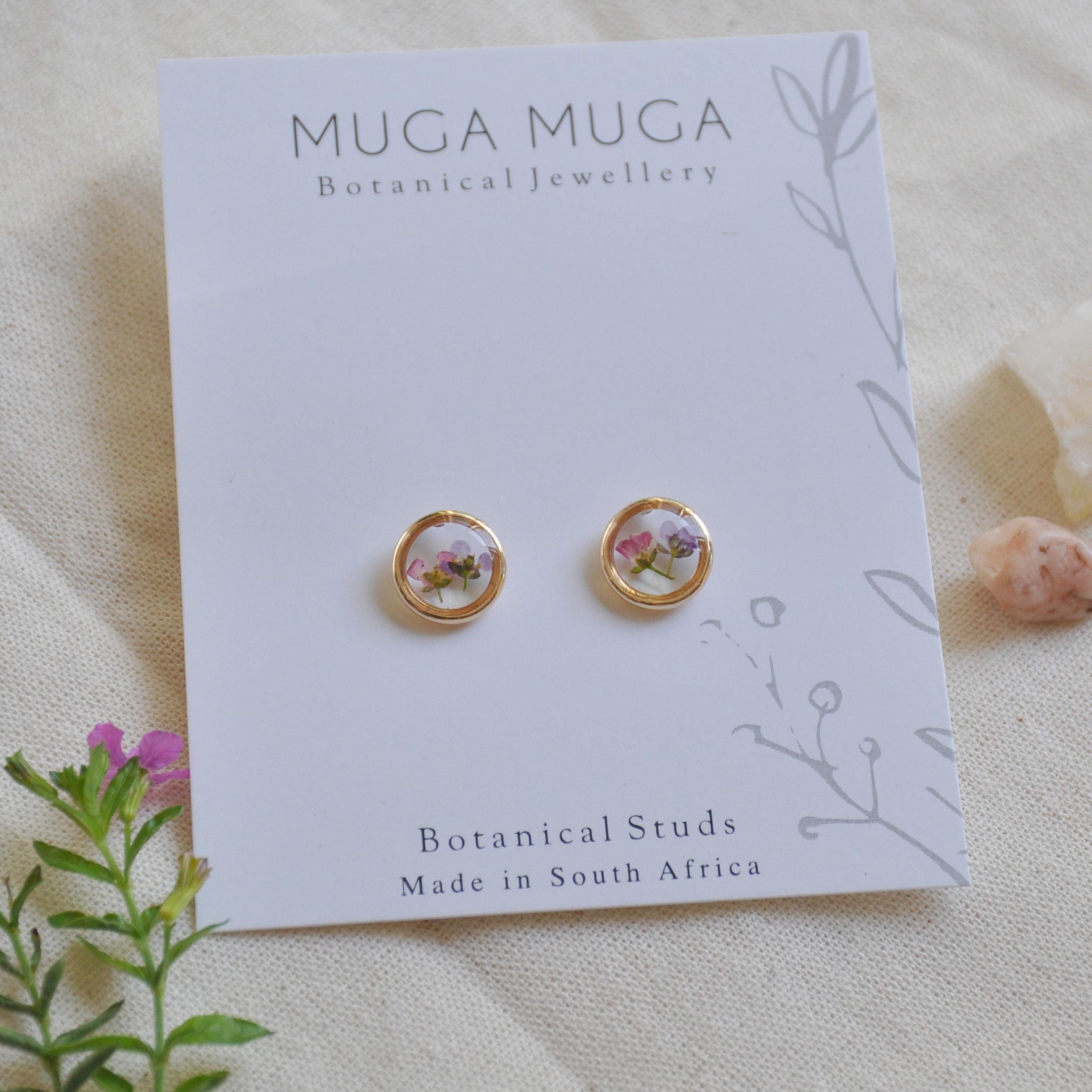 Muga Muga Studs - Metal Dainty Flower